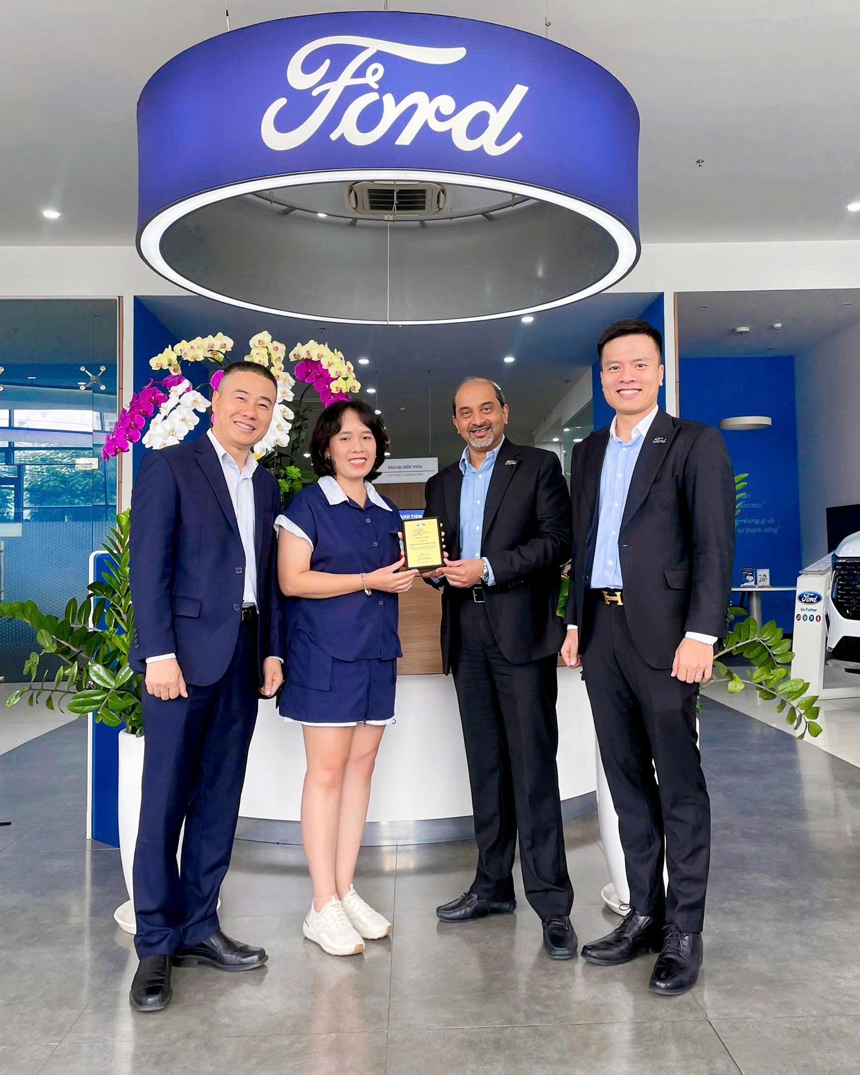 đón tiếp Ngài Ruchik Shah 7