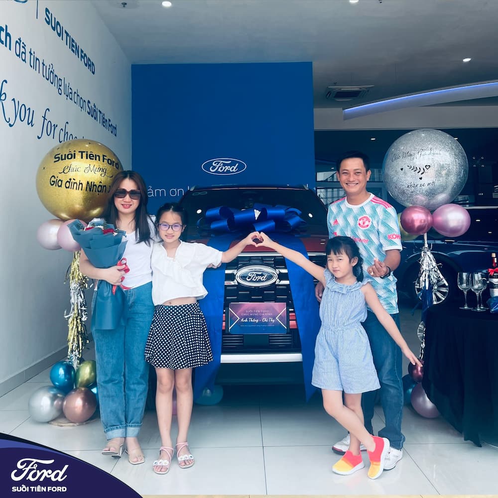 Hình ảnh giao xe Ford đến Quý Khách hàng 3