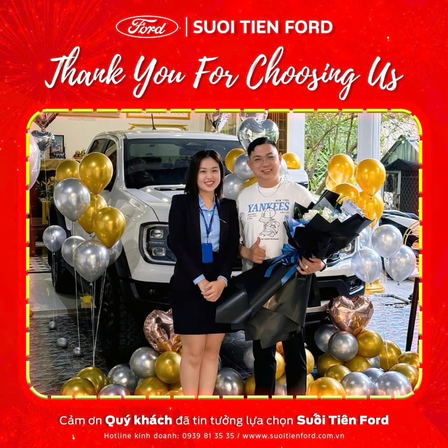 QUÝ KHÁCH HÀNG NHẬN XE MỚI 07