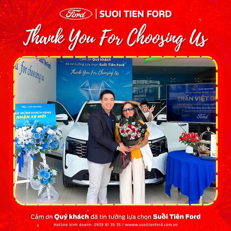 QUÝ KHÁCH HÀNG NHẬN XE MỚI 11