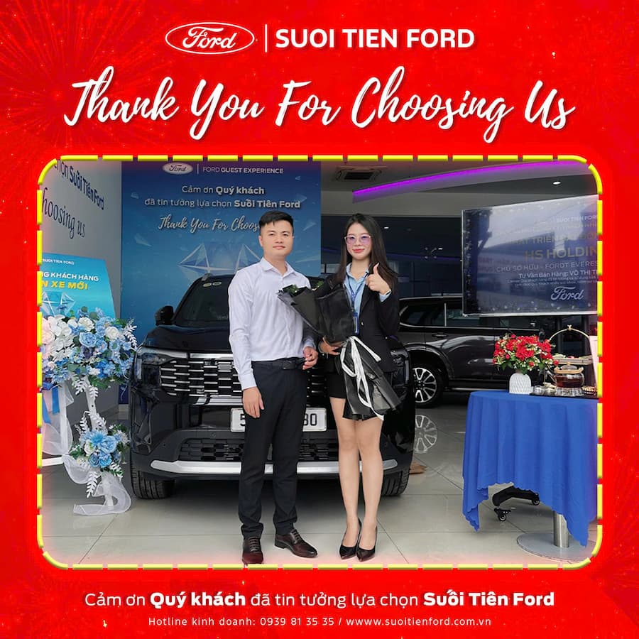 QUÝ KHÁCH HÀNG NHẬN XE MỚI 12