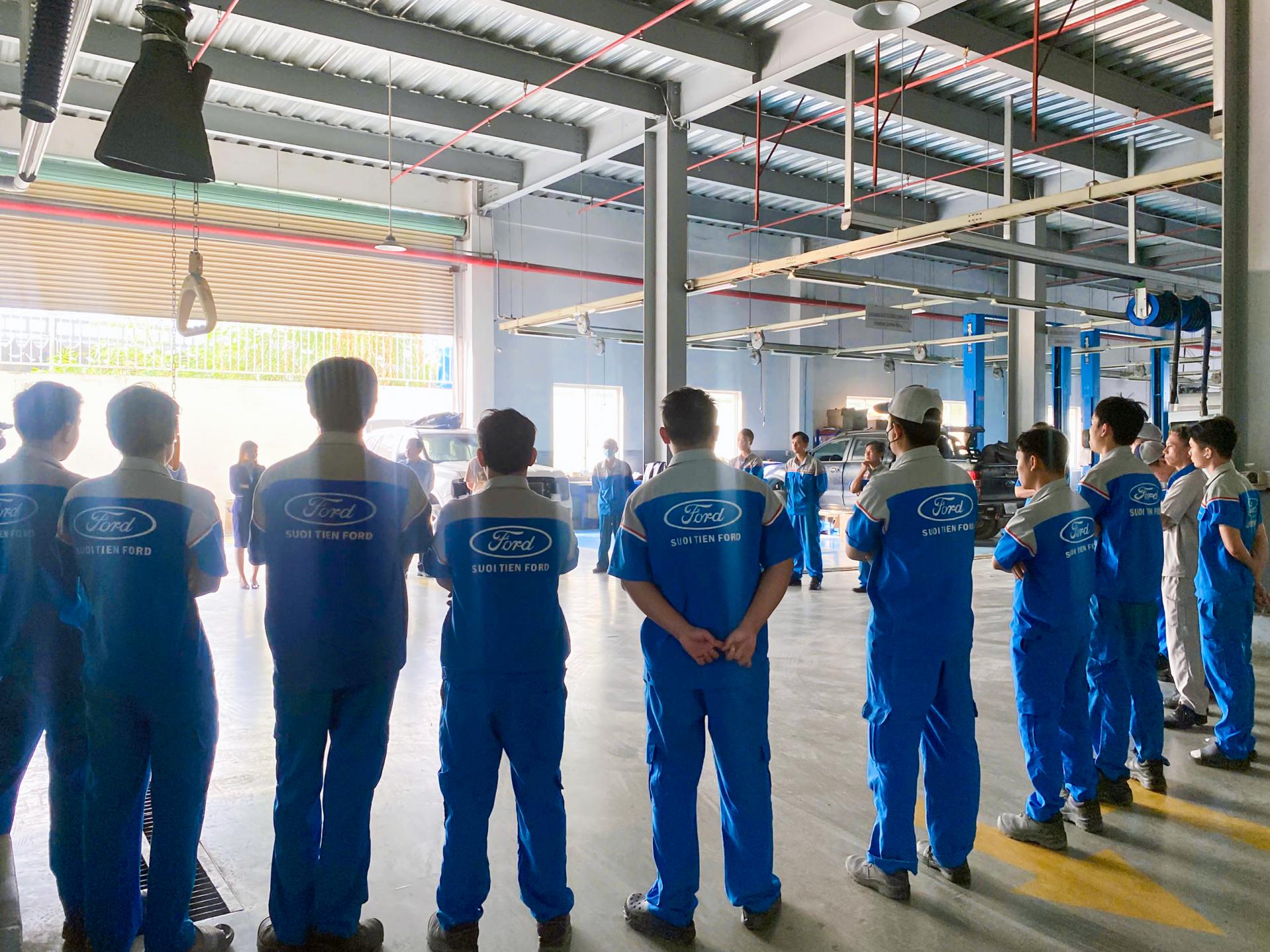 z7351629819584_24cb98037af0525128e1719eb22f1730