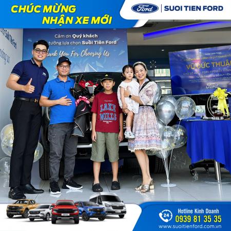 KH nhận xe Suối Tiên Ford 8